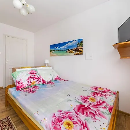 Séjour chez l'habitant Goscinne Albina *